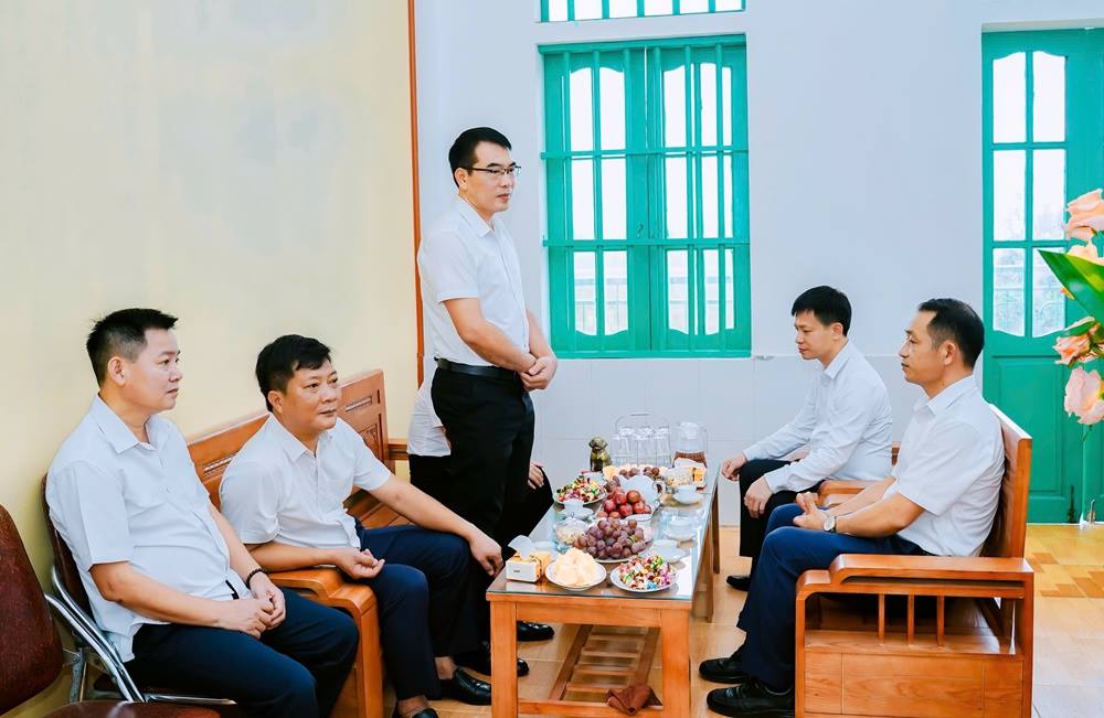 anh tin bai